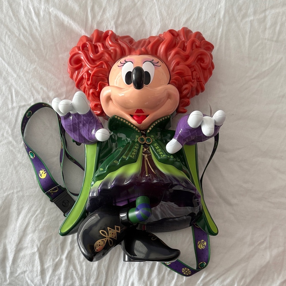 Hocus Pocus Minnie Mouse Sipper